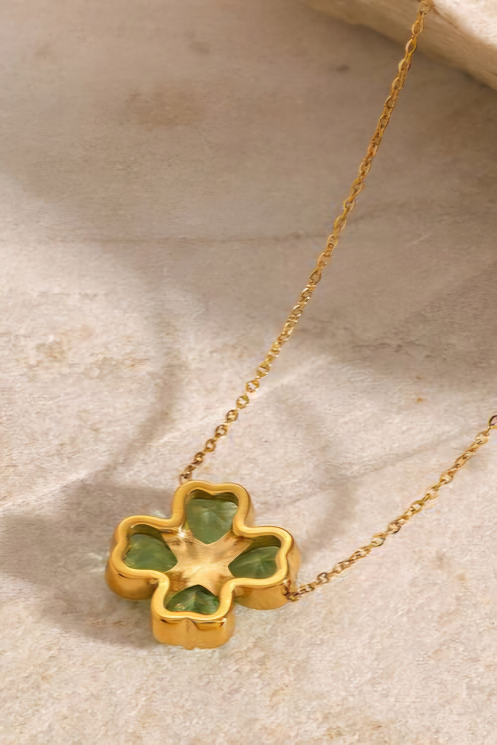 18K Gold-Plated Clover Pendant Necklace