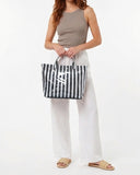 The Summer Social Tote